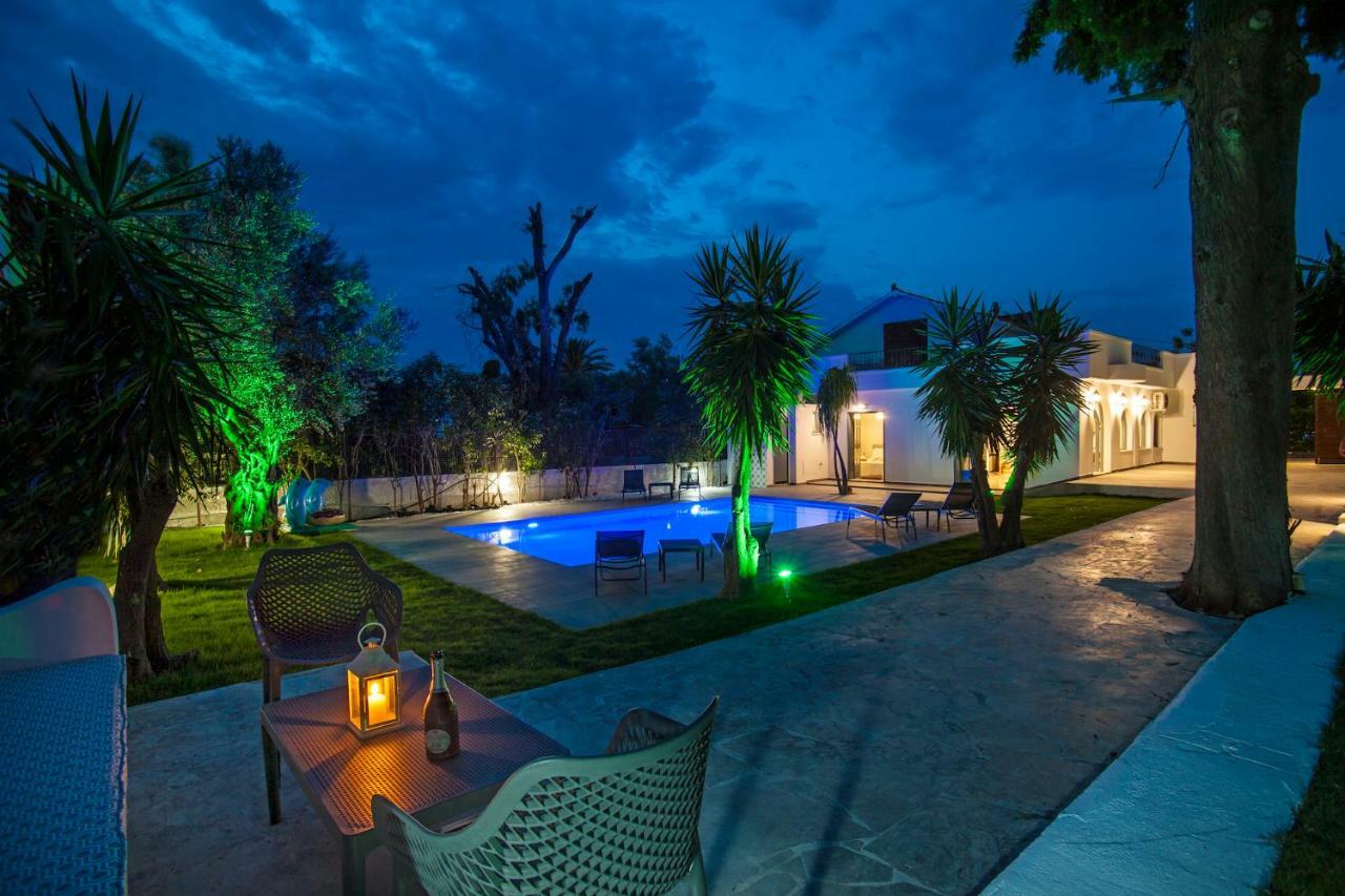 Bella Foresta Villa II Ixiá Kültér fotó